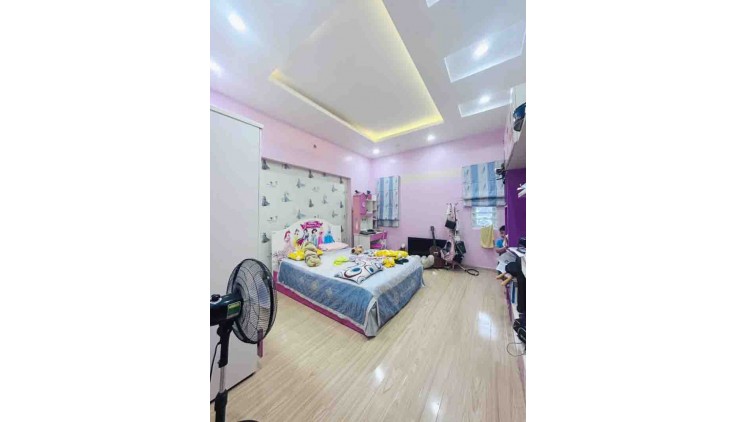 Ngộp Giảm Sốc 1.8 Tỷ Bán nhà HẺM XE HƠI 4 TẦNG 84m2_4/6x18m chỉ 8.6 tỷ Gần Gigamall Phạm Văn Đồng Hiệp Bình Chánh Thủ Đức